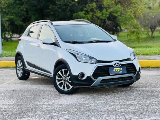 HYUNDAI HB20X 1.6 16V STYLE FLEX 4P MANUAL